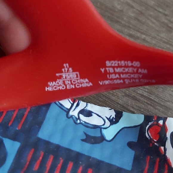 NWOT Toddler Disney Mickey Mouse, Donald Duck & Goofy Sandals - Size 11 - Picture 7 of 7